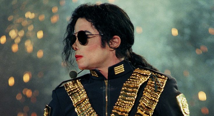 Michael Jackson Married a Nurse Who Was a Fan—Now 65, She Once Saddened Users with Her Appearance Amid Breast Cancer
