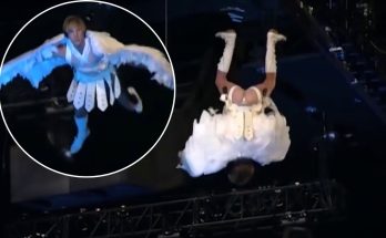 Justin Bieber, dressed in an angel suit, found himself falling into the lap of none other than Eminem during a live performance. The amusing incident occurred at a high-energy event, where both superstars were sharing the stage for a special collaboration. Out of all the people, it had to be Eminem and Eminem be like I should make a diss track on you