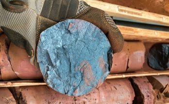 World’s Largest Iron Ore Deposit Found in Australia, Estimated at 55 Billion Tons