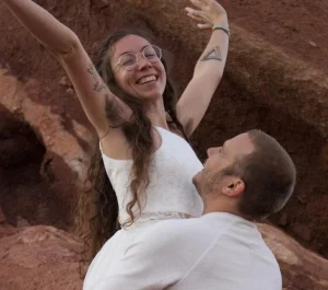 13 Women Who Prove Living Razor-Free Is Absolutely Amazing