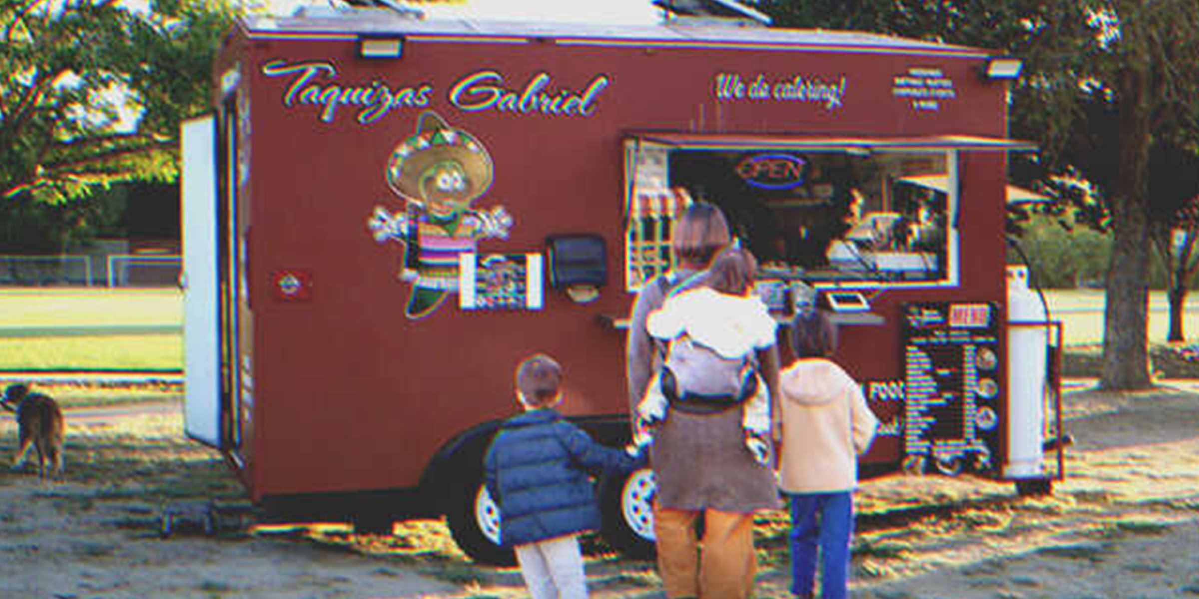 Mom of 3 Kids Crying of Hunger Learns She Can’t Pay for Burgers, ‘No Worries,’ Low Voice Assures — Story of the Day