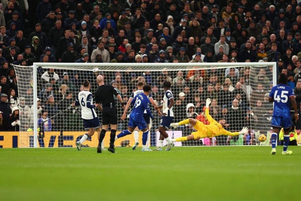 Tottenham 3 Chelsea 4: Sancho shines as Spurs crumble and Maresca’s side go second in table