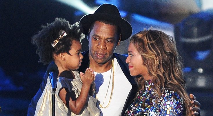 Jay-Z & Beyoncé's Daughter Blue Ivy, 12, Appears with 'A Ton of Makeup' & 'Long' Nails at the Red Carpet, Igniting Buzz