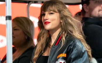 New Video of Taylor Swift's Parents During 'Surprise' Song Turning Heads