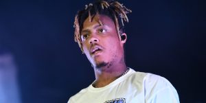 Singer Sparks Concern Performing with Oxygen Tank at Juice WRLD Day