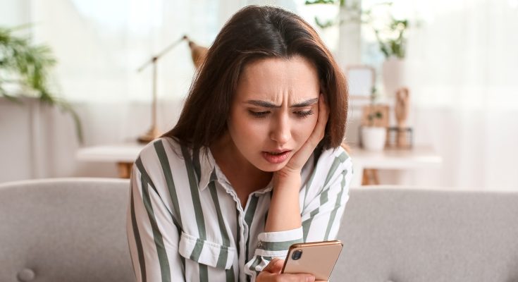 My Ex Husband’s New Girlfriend Found My Number to Ask Me Just One Question — When I Read Her Text, I Was Stunned