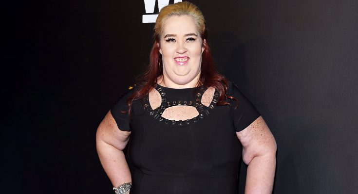 'You Look Fabulous': Users Are Stunned by Mama June's Weight Loss of 78 LBS – Photos of Her New Slim Figure