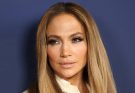 'That Was So Rude': Users React to Interviewer's 'Completely Unprofessional' Comment About Jennifer Lopez — Video