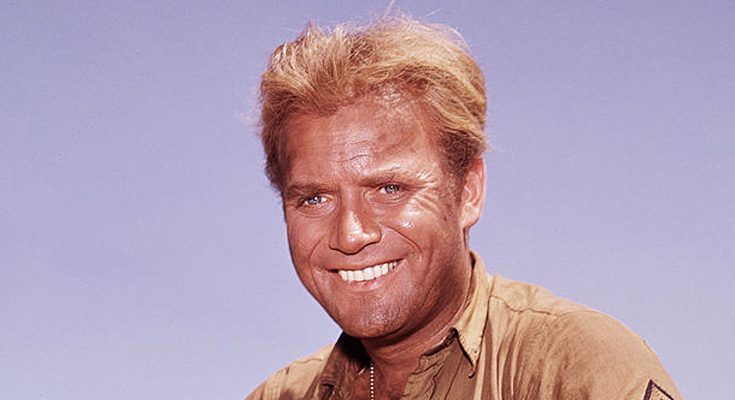 Vic Morrow Left 2 Daughters Behind After He Was Accidentally Killed on Set — Only One of Them Is Still Alive Now