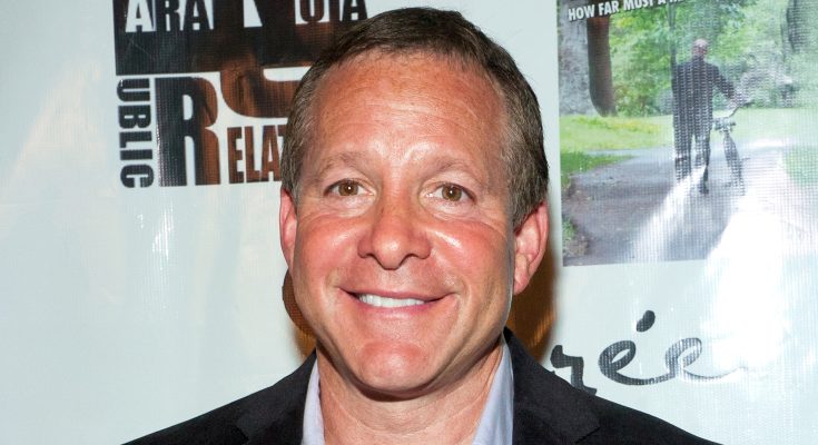 Actor Steve Guttenberg, 66, Offers Helping Hand amid Pacific Palisades Fire — Details