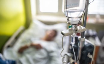 Woman who was diagnosed with terminal cancer at 34 reveals the subtle signs she ignored for months