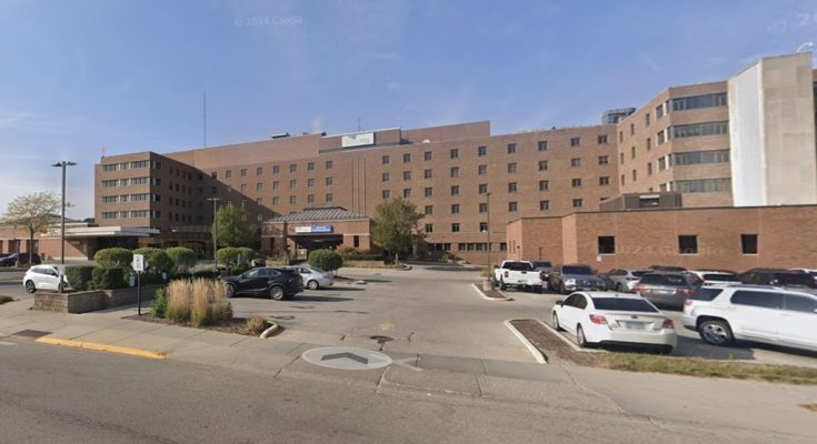 Family of Illinois woman demands answers as she dies after her freezing body was found on hospital roof