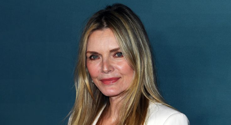 After Her First Divorce, Michelle Pfeiffer Met Her True Love on a Blind Date & They've Been Together for 31 Years – Couple Pics