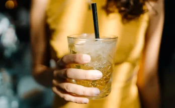 Psychotherapist reveals how a ‘normal’ person thinks about alcohol and warns it might ‘upset a lot of people’