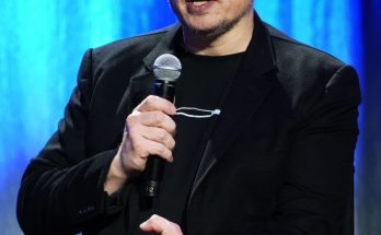 Elon Musk confirms public will 'not be seeing' Kanye West's Twitter anymore after vile rant