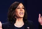 Kamala Harris Shares a Kiss With Douglas Emhoff After Receiving the Chairman's Award at the NAACP Image Awards – Video