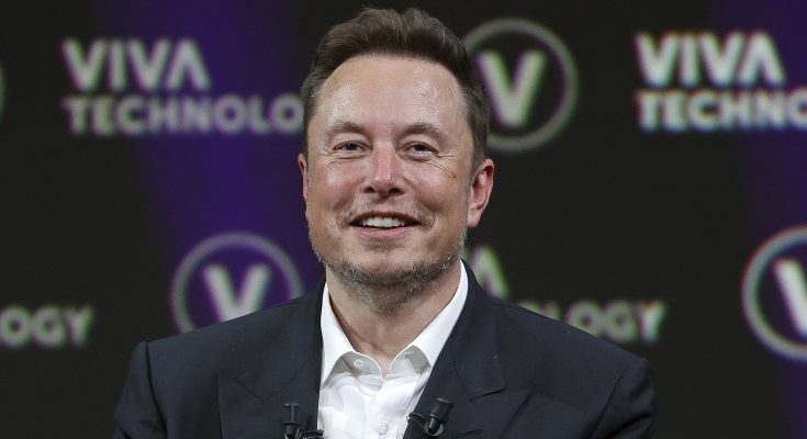 Elon Musk's Estranged Daughter Stuns Fans with Her Hair