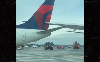 Two Planes Collide On Seattle Airport Runway