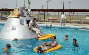 Heartbreaking story behind photo of Apollo 1 astronauts having 'pool party' in their space suits