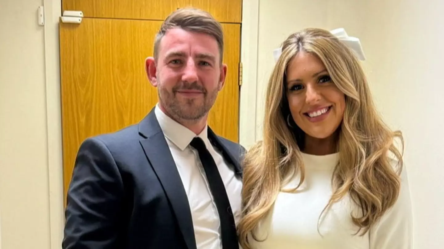 Couple leave friends and family stunned after sending 12:03am wedding invite on the day of the ceremony