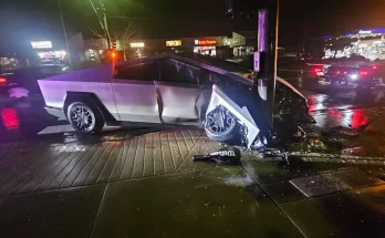 Cybertruck owner warns others avoid his ‘mistake’ after terrifying crash while using self-driving feature