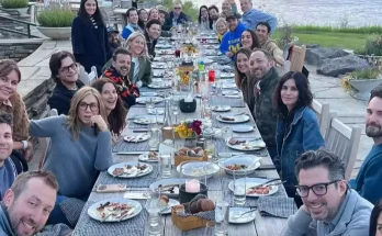 Sheer number of celebrities in Kristen Bell's dinner photo is blowing people's minds