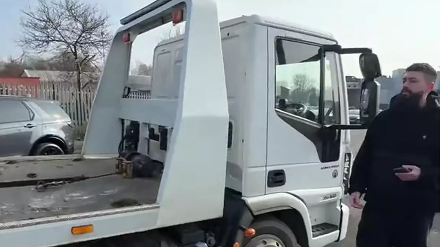 Furious Land Rover driver blocks dealership in six-hour standoff over warranty repairs on £120,000 car