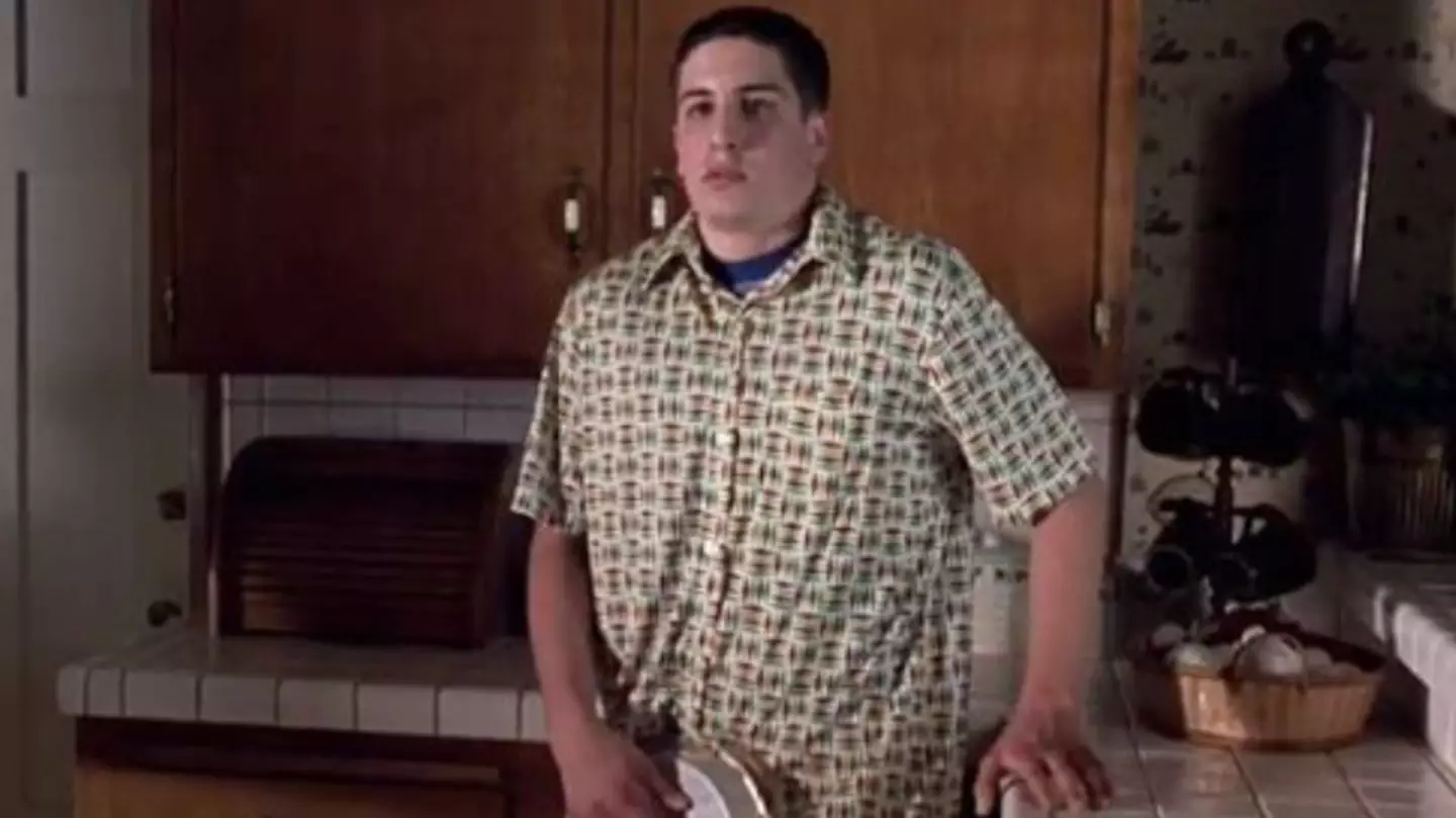 Intimacy coordinator explains what happens if an actor gets an erection on set when filming sex scenes