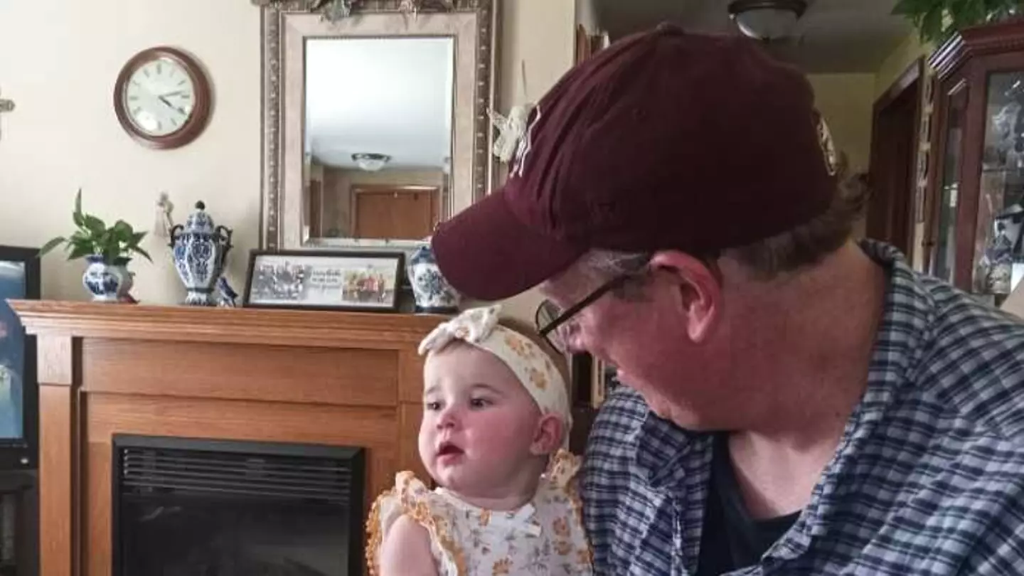 Father is desperately trying to change legal name of his toddler called 'Unakite Thirteen Hotel’