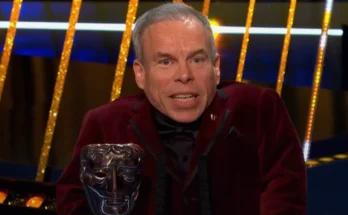 BAFTA viewers left in tears after Warwick Davis honours late wife in emotional speech