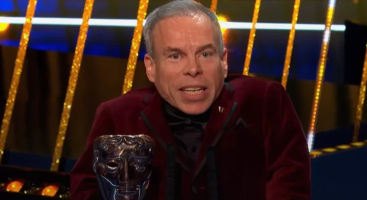 BAFTA viewers left in tears after Warwick Davis honours late wife in emotional speech