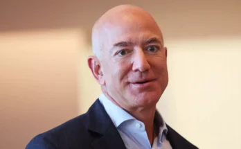 Jeff Bezos asks fans one question after Amazon gains control of James Bond franchise after 63 years