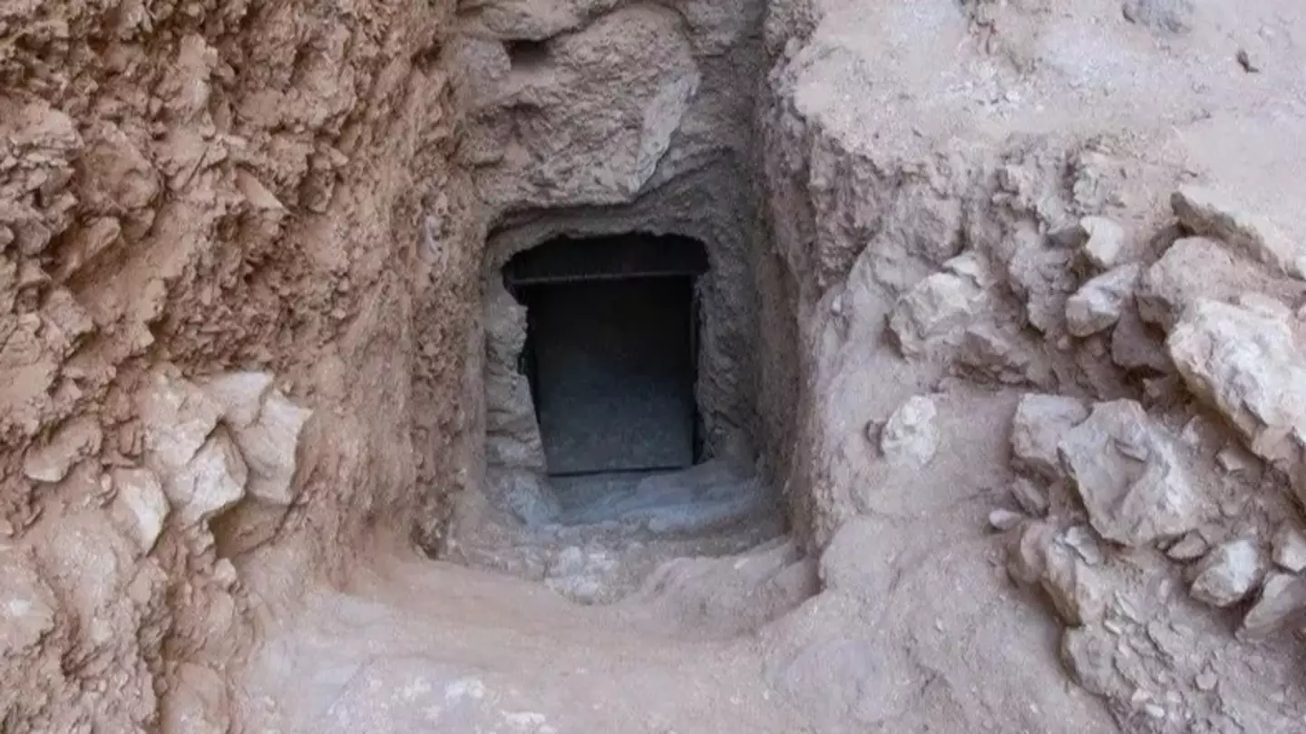 How archaeologists found the last missing tomb of Ancient Egyptian pharaoh 100 years after Tutankhamun discovery