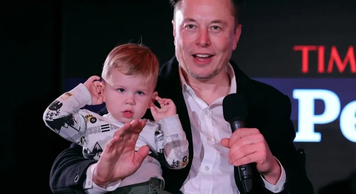 Elon Musk is accused of not caring about his son because he let Lil X go alone at the event.