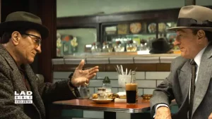 Robert DeNiro reveals how he filmed scenes opposite himself as he plays two warring mobsters